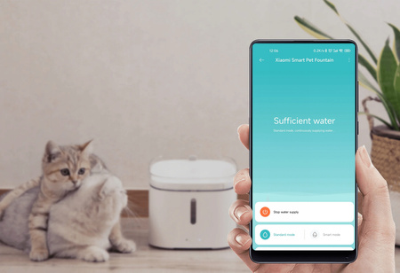 Dozownik wody Poidło Xiaomi Smart Pet Fountain Dla Kota Psa Pojemność 2L UK